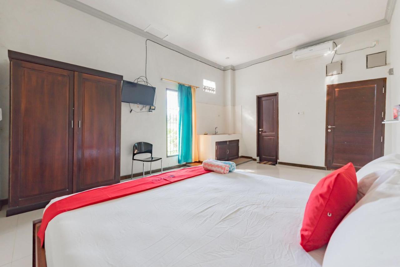 Reddoorz Near Gor Sempaja Samarinda Hotell Exteriör bild